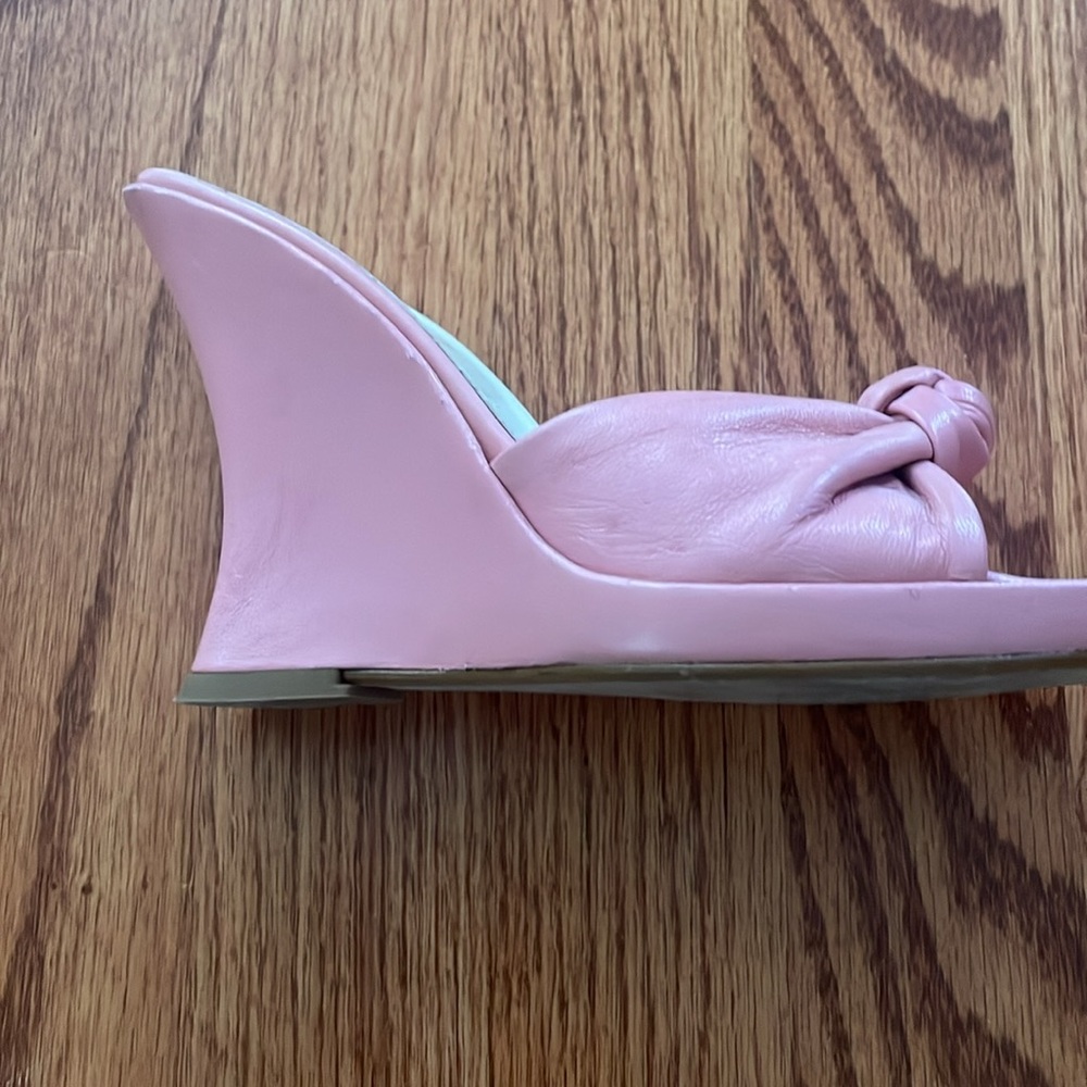 Aqua Women's Pink Knotted Mules - Picture 3 of 4